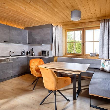 Apartmenthaus Matri By Pferd Auf Wolke วัลด์ อัม อาร์ลแบร์ก ภายนอก รูปภาพ