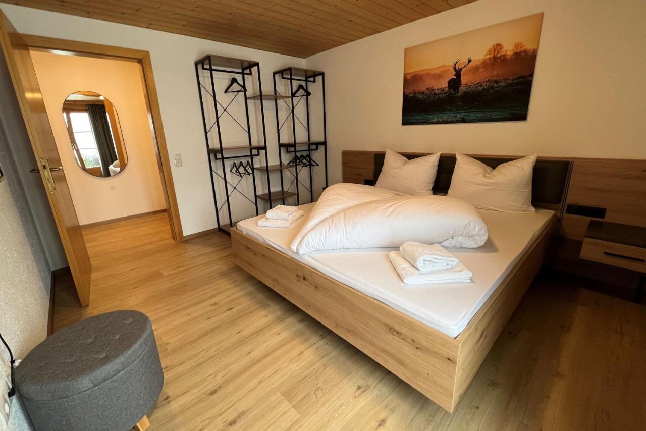 Apartmenthaus Matri By Pferd Auf Wolke วัลด์ อัม อาร์ลแบร์ก ภายนอก รูปภาพ