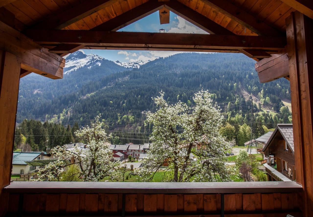 Apartmenthaus Matri By Pferd Auf Wolke วัลด์ อัม อาร์ลแบร์ก ภายนอก รูปภาพ